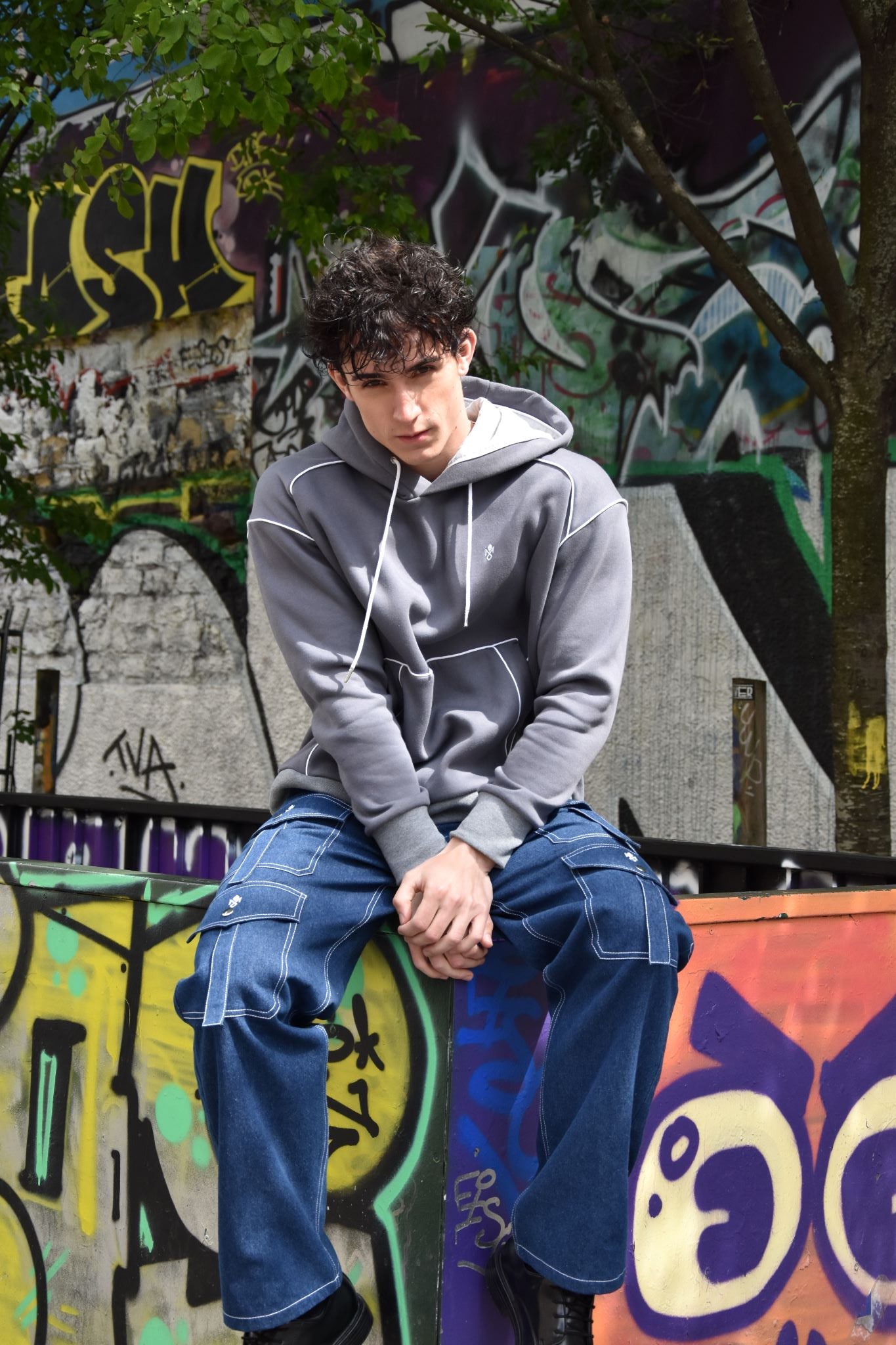Sudadera SHELTER Gris
